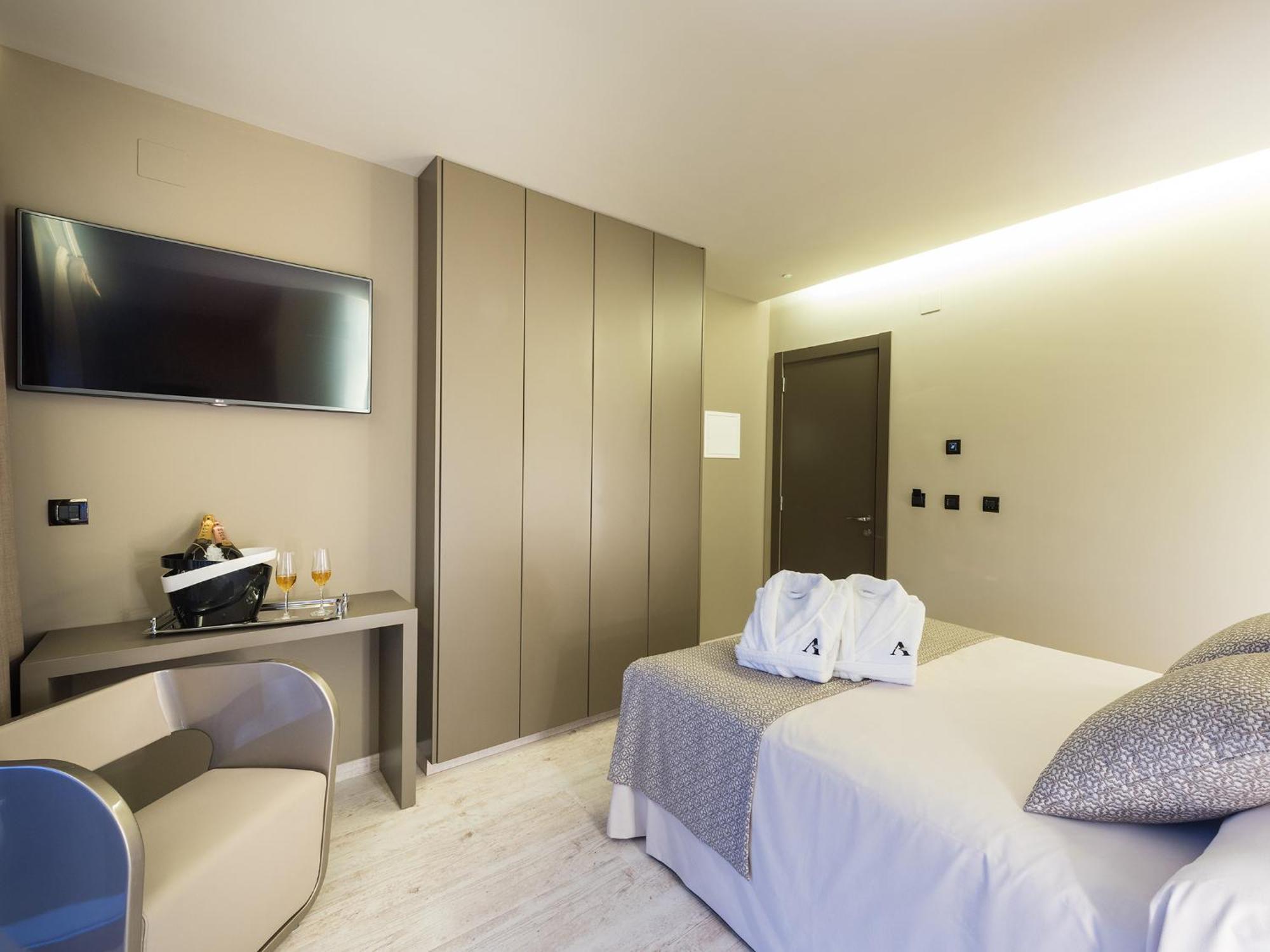 Hotel Spa Elia الكالا ديل جوكار الغرفة الصورة